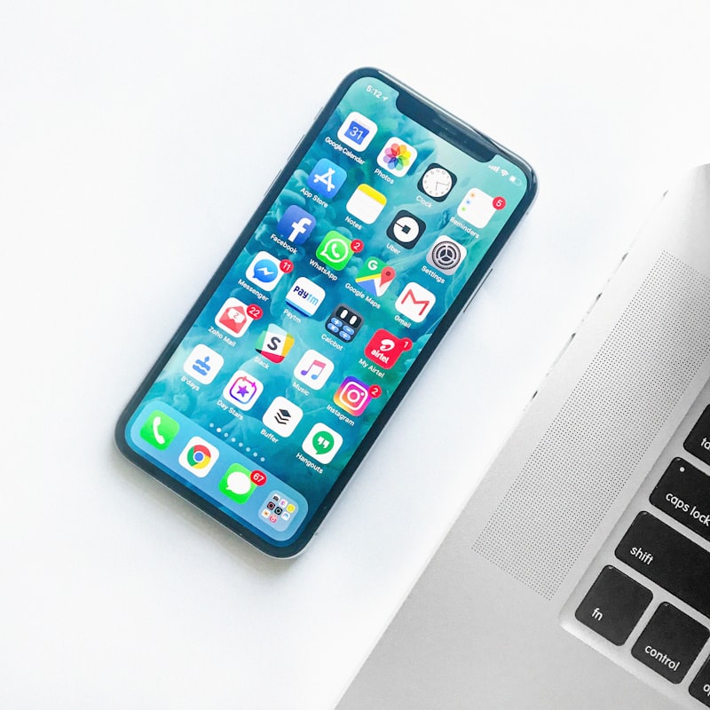 斗球App在iPhone灵动岛上的界面预览图